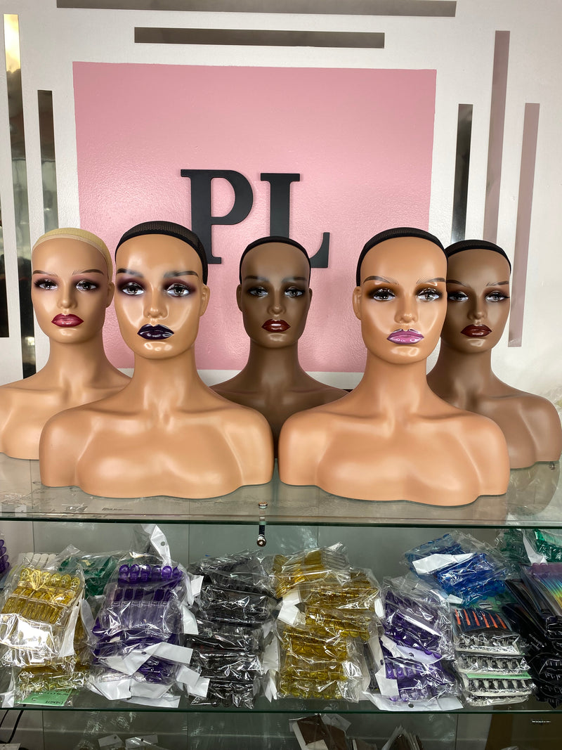 Mannequin Head