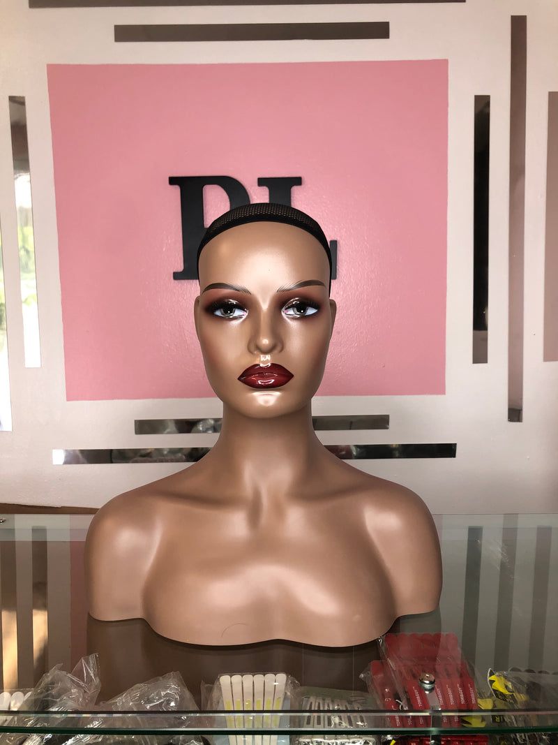 Mannequin Head