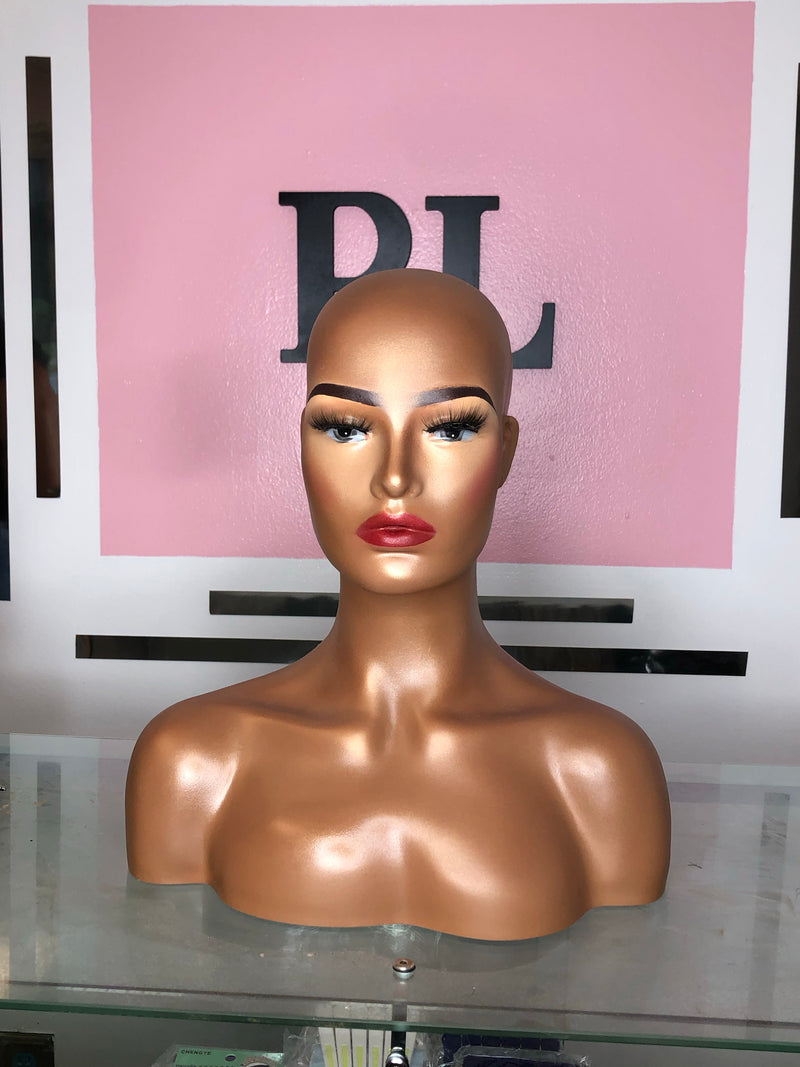 Mannequin Head